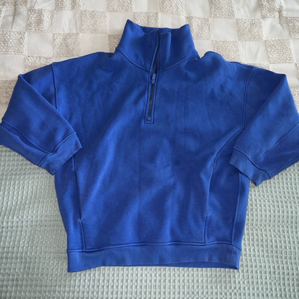 Lululemon Thick‎ Fleece Quarter Zip
Size XS/S
Wild Indigo